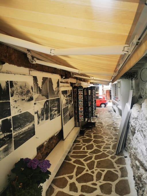 바실리키 Politis' Wooden House 아파트 외부 사진